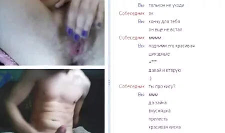 Nacktes Mädchen mit  ...