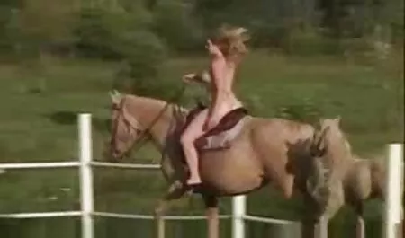 Blonde reife rasiert ...